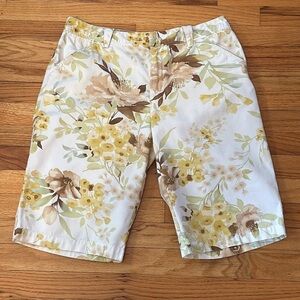 Caribbean Joe Floral Bermuda Shorts Sz 12